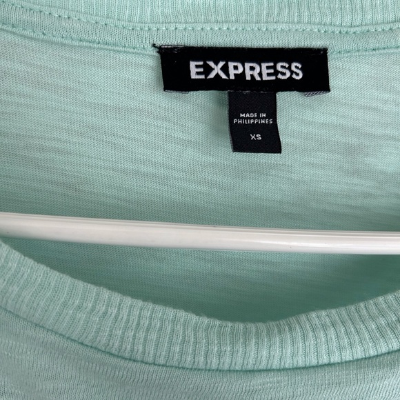 🌼 EXPRESS Top XS 🌼 - Picture 3 of 4